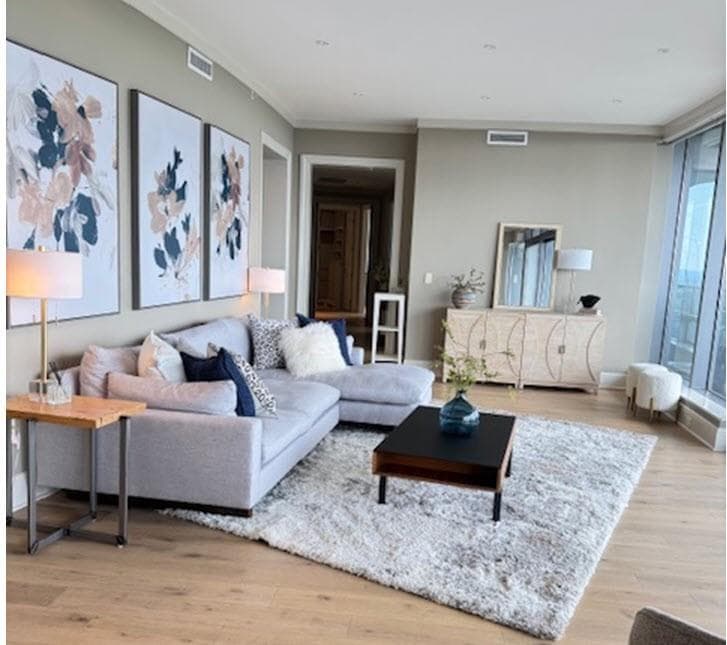 2 bedroom, 3 bathroom, 2,105 sq ft condominium under contract at 3344 Peachtree Road 3105, Atlanta, GA 30326 — photo 7