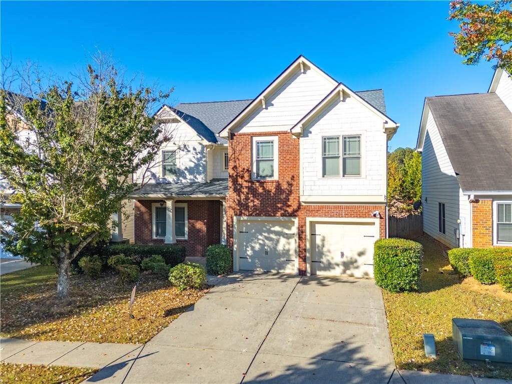 4 bedroom, 4 bathroom, 2,600 sq ft single family residence for sale at 1943 Thomas Pointe Trace, Lawrenceville, GA 30043