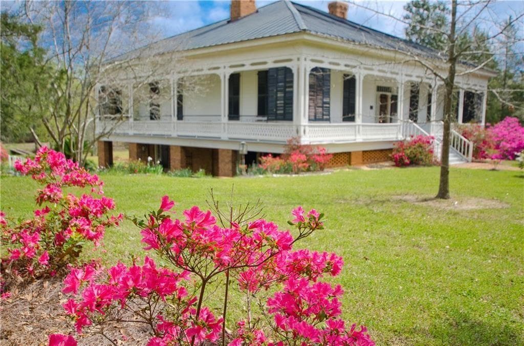 7 bedroom, 7 bathroom, 4,000 sq ft single family residence for sale at 732 McGarrah Street, Americus, GA 31719 — photo 3