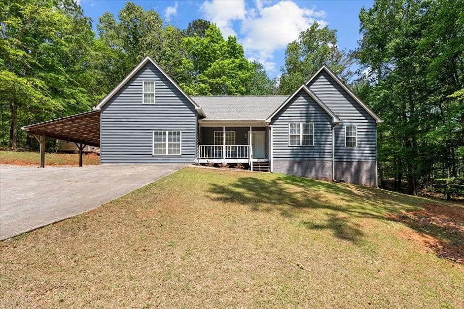 4 bedroom, 3 bathroom, 2,389 sq ft single family residence for sale at 7908 Lambert Road, Winston, GA 30187 — photo 3