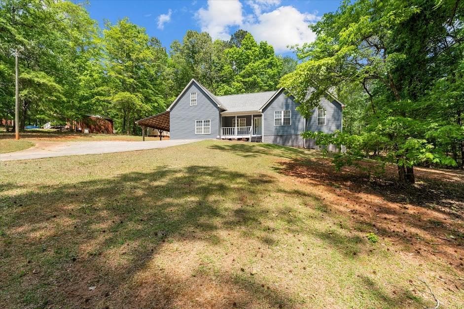 4 bedroom, 3 bathroom, 2,389 sq ft single family residence for sale at 7908 Lambert Road, Winston, GA 30187 — photo 8