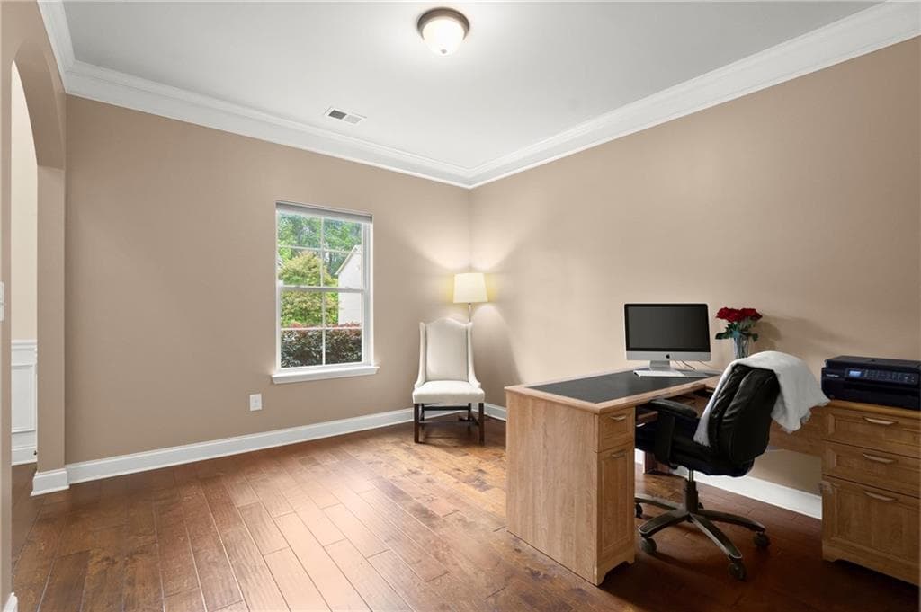 5 bedroom, 4 bathroom, 3,094 sq ft single family residence under contract at 3955 Deer Run Drive, Cumming, GA 30028 — photo 7