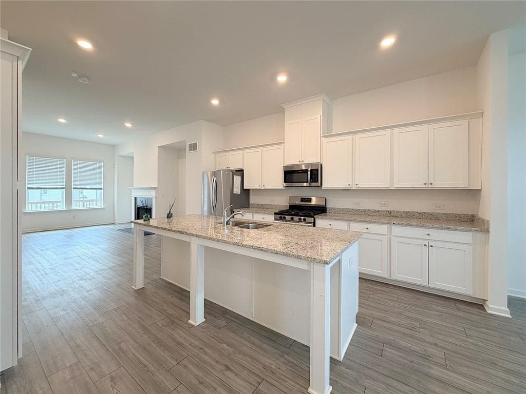 4 bedroom, 4 bathroom, 2,289 sq ft townhouse for rent at 711 Cordele Lane, Sugar Hill, GA 30518 for $2,500 a month — photo 7