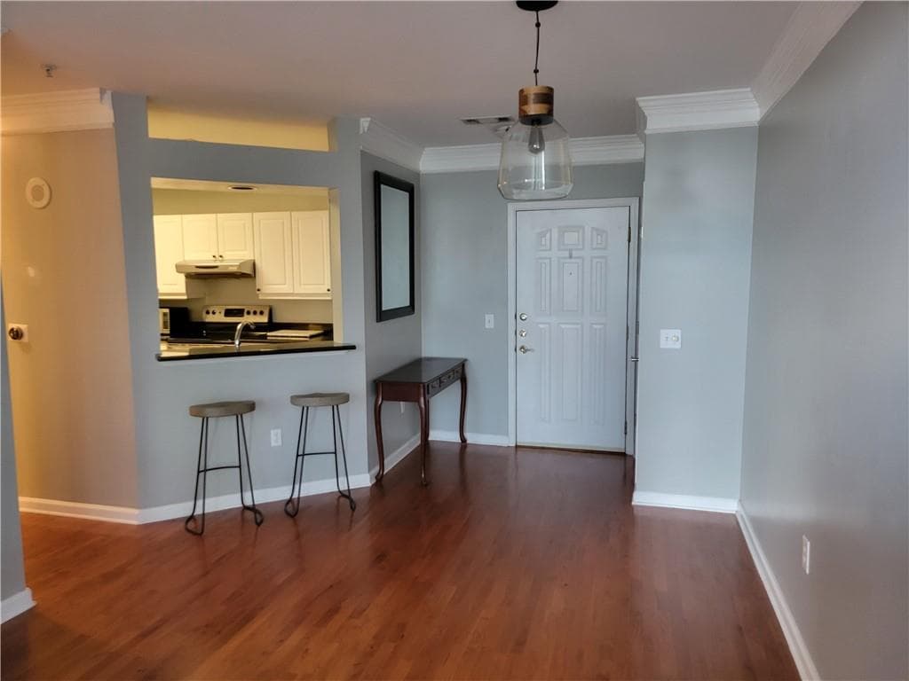 1 bedroom, 1 bathroom condominium for rent at 3334 Peachtree Road 404, Atlanta, GA 30326 for $1,750 a month — photo 5