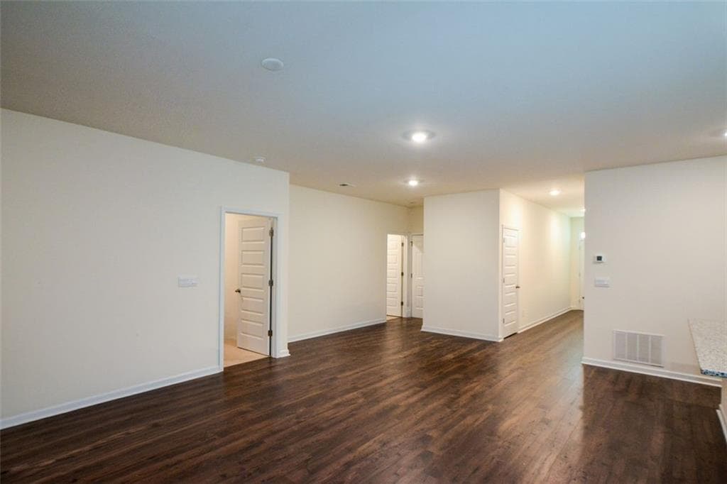 3 bedroom, 2 bathroom, 1,473 sq ft single family residence under contract at 8594 Seabiscuit Road, Lithonia, GA 30058 — photo 10