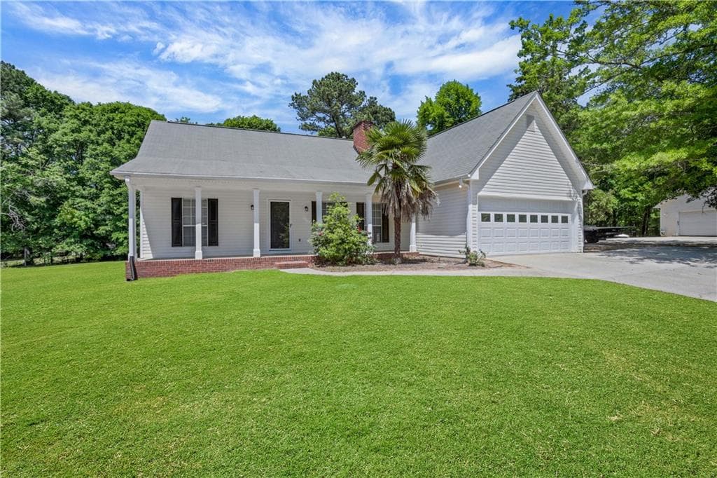 802 Cambridge Creek Drive, Conyers, GA 30094 — most recent listing photo