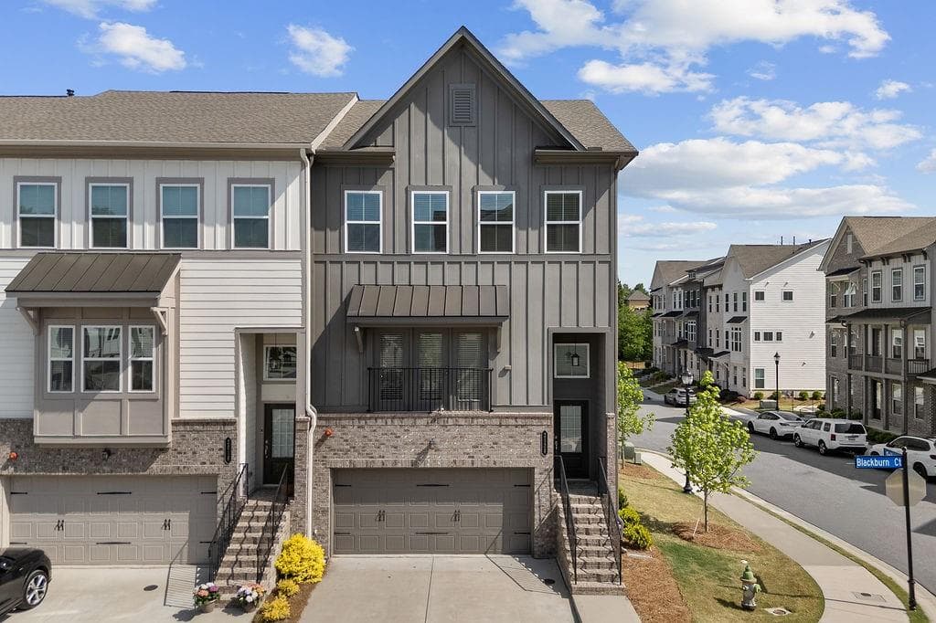 2620 Blackburn Court, Smyrna, GA 30080 — most recent listing photo