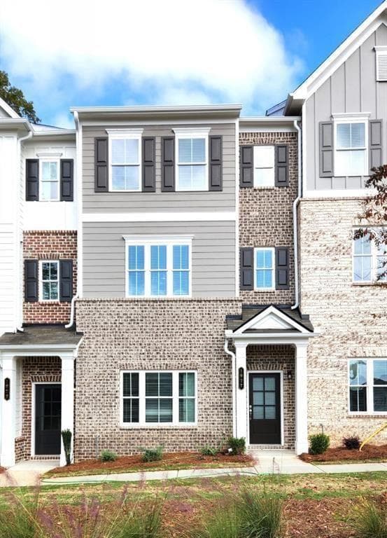 3 bedroom, 4 bathroom, 1,824 sq ft townhouse for sale at 1927 Audra Alley, Kennesaw, GA 30144