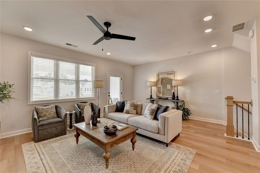 3 bedroom, 4 bathroom, 1,824 sq ft townhouse for sale at 1927 Audra Alley, Kennesaw, GA 30144 — photo 9