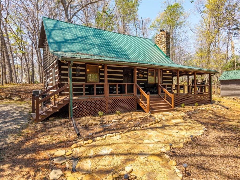 3 bedroom, 2 bathroom, 1,458 sq ft single family residence for sale at 33 Foxhound Drive, Ellijay, GA 30540