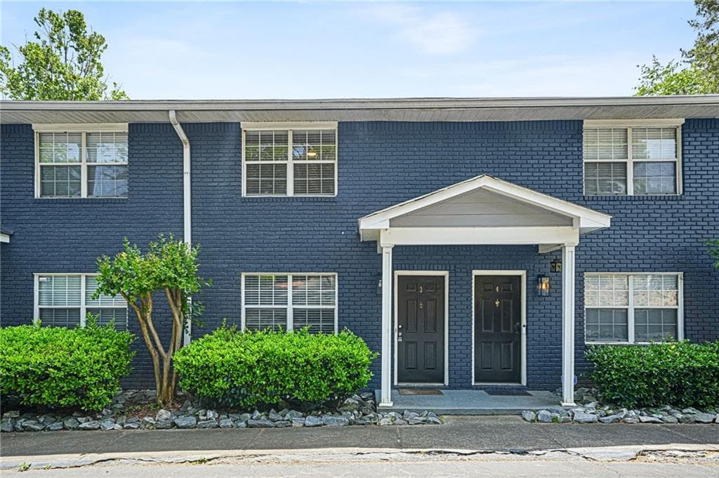 2 bedroom, 2 bathroom, 1,054 sq ft condominium sold at 3133 Buford Highway 3, Atlanta, GA 30329