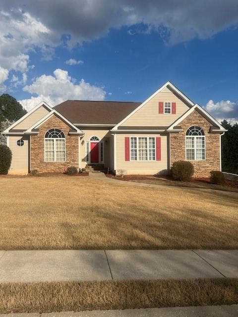 4 bedroom, 3 bathroom, 1,872 sq ft single family residence sold at 230 Doe Hollow Trace, Fayetteville, GA 30215