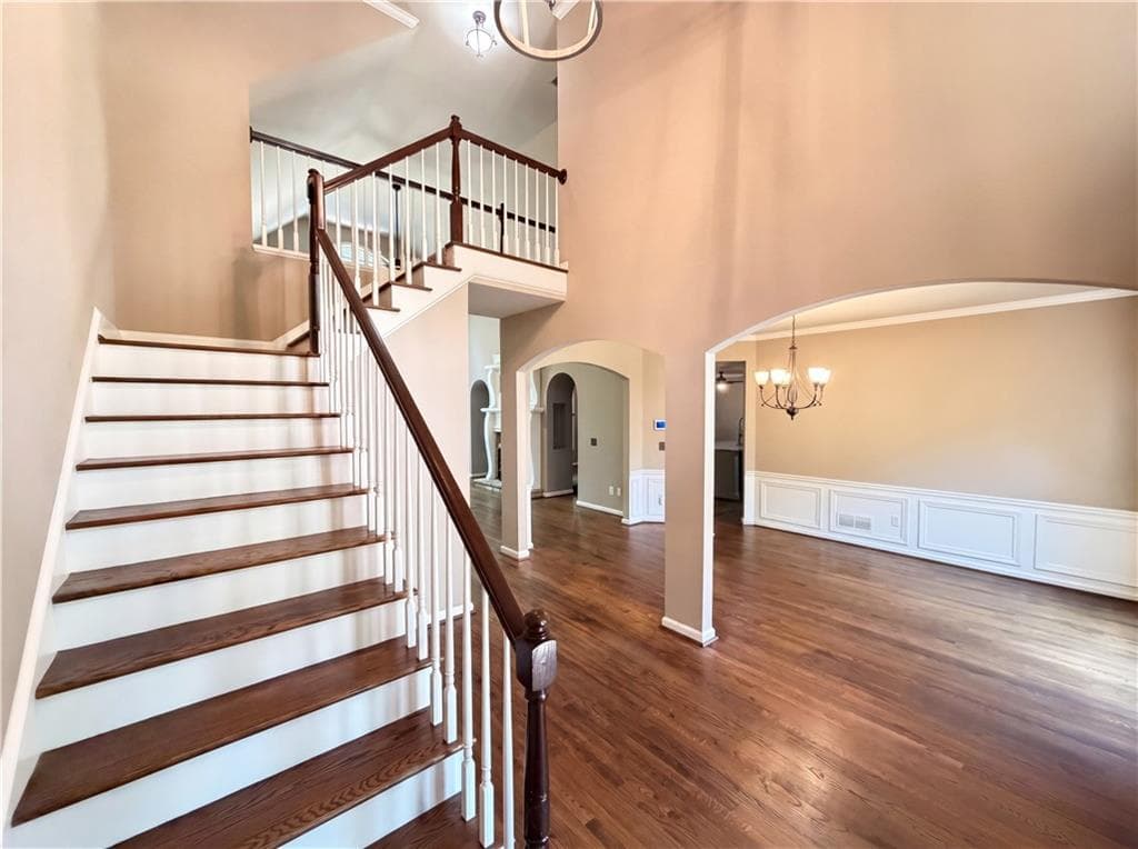 4 bedroom, 4 bathroom, 4,402 sq ft single family residence for sale at 300 Ridgeview Trace, Canton, GA 30114 — photo 8