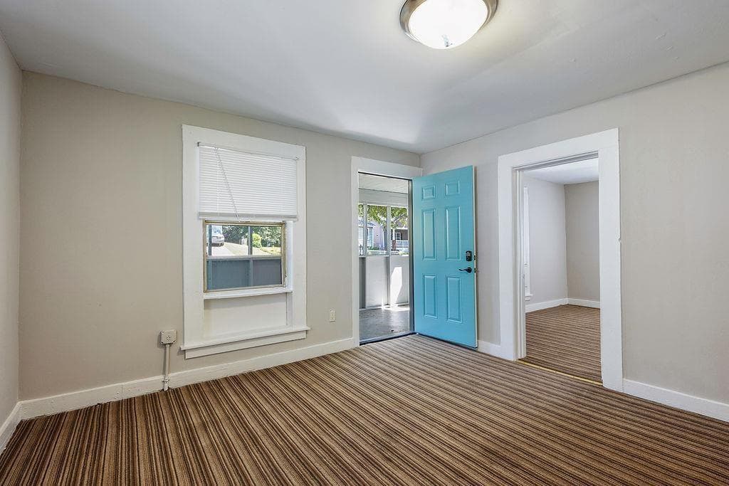 2 bedroom, 1 bathroom, 962 sq ft single family residence for sale at 184 Dahlia Avenue, Atlanta, GA 30314 — photo 7