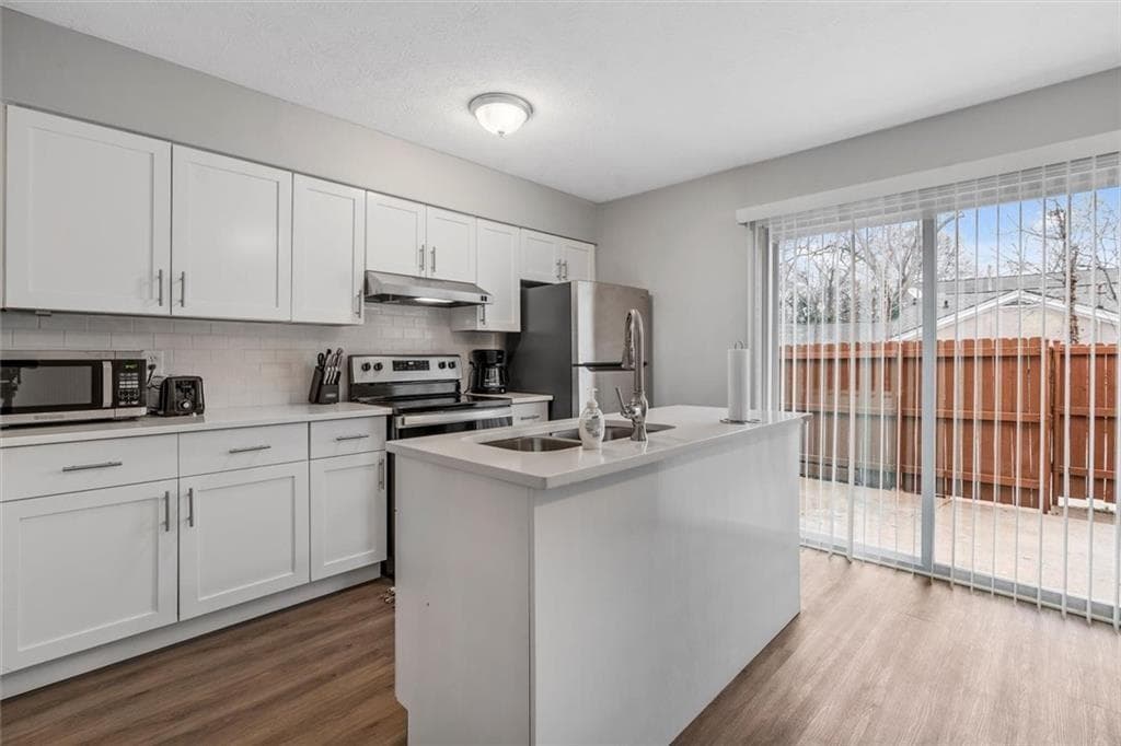 other for sale at 1749 Hawthorne Avenue, College Park, GA 30337 — photo 10