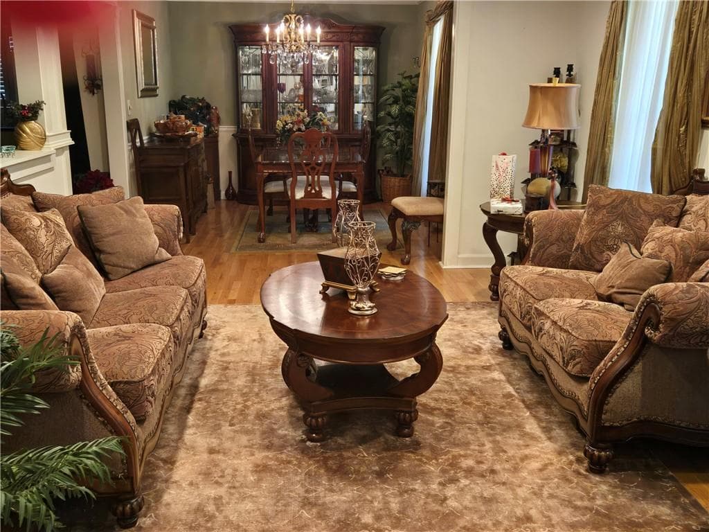 3 bedroom, 3 bathroom, 1,644 sq ft single family residence for sale at 2900 Cherry Blossom Lane, Atlanta, GA 30344 — photo 5