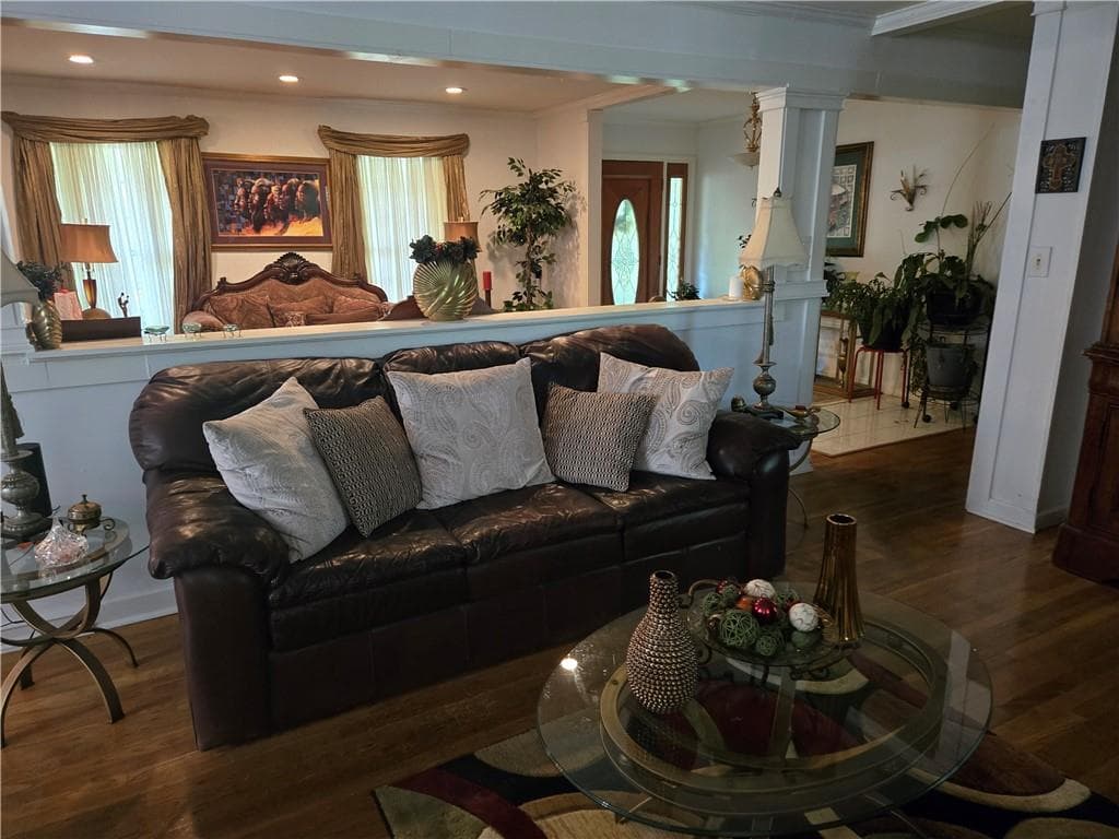 3 bedroom, 3 bathroom, 1,644 sq ft single family residence for sale at 2900 Cherry Blossom Lane, Atlanta, GA 30344 — photo 10