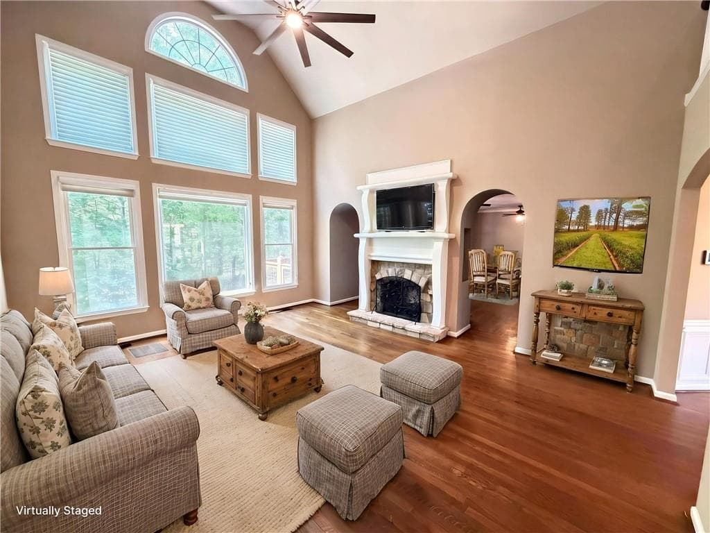 4 bedroom, 4 bathroom, 4,402 sq ft single family residence for sale at 300 Ridgeview Trace, Canton, GA 30114 — photo 2