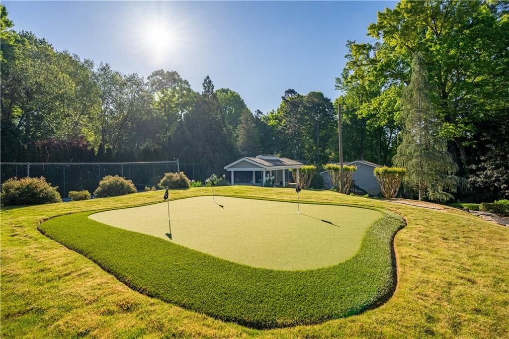 6 bedroom, 7 bathroom, 5,340 sq ft single family residence for sale at 5983 Nachoochee Trail, Flowery Branch, GA 30542 — photo 10