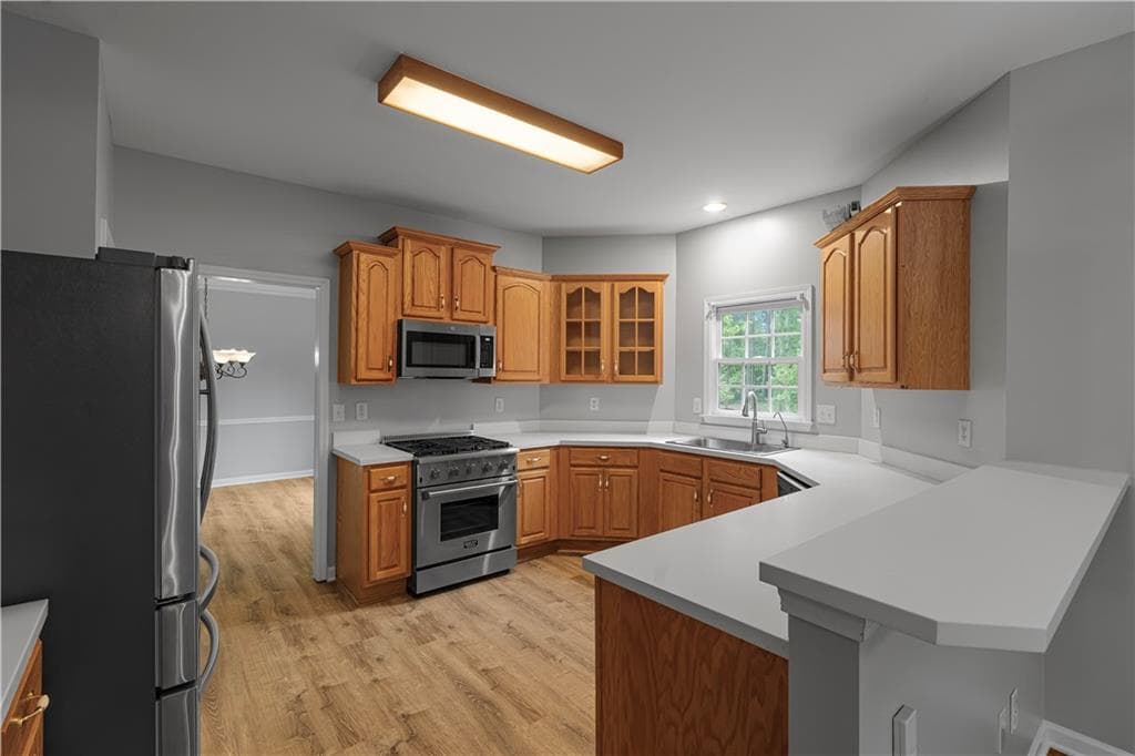 5 bedroom, 4 bathroom, 3,419 sq ft single family residence for sale at 5250 Amberton Court, Powder Springs, GA 30127 — photo 6