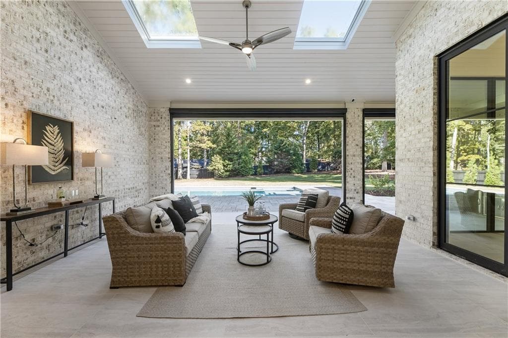 6 bedroom, 8 bathroom single family residence for sale at 141 North Trace, Alpharetta, GA 30009 — photo 10
