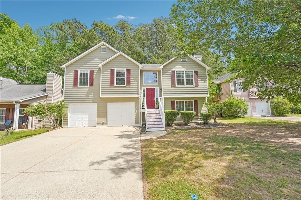 4 bedroom, 3 bathroom, 2,059 sq ft single family residence for sale at 2642 Lake Park Bend, Acworth, GA 30101 — photo 3