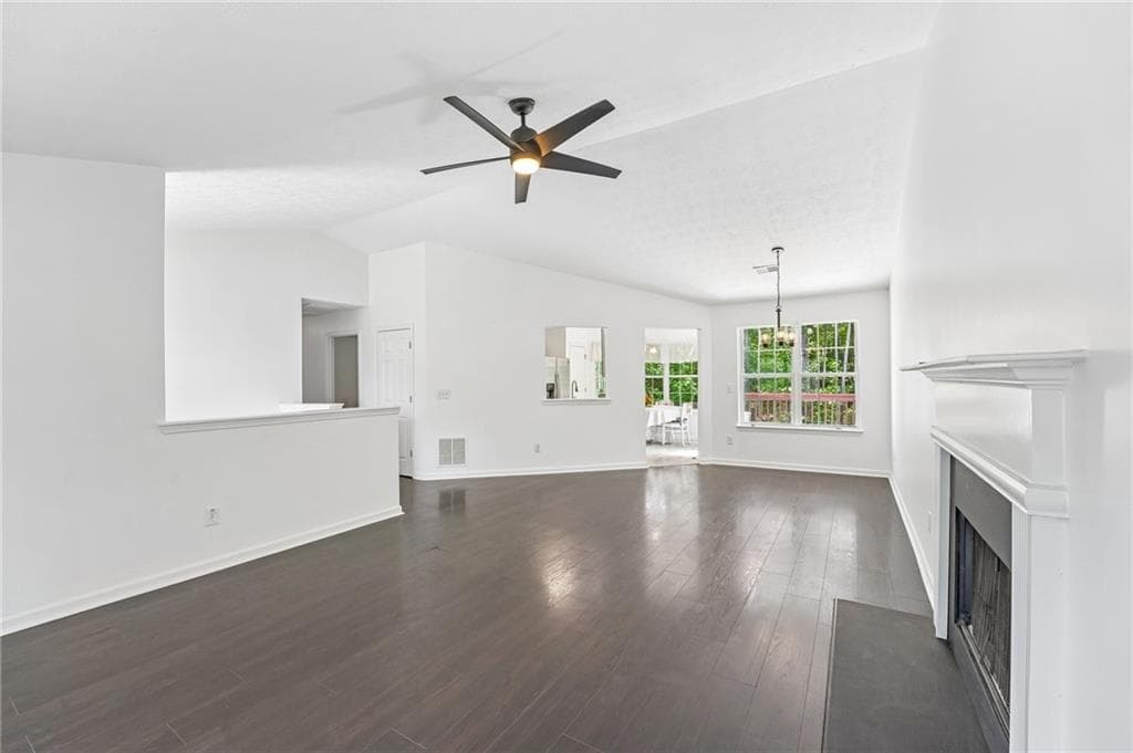 4 bedroom, 3 bathroom, 2,059 sq ft single family residence for sale at 2642 Lake Park Bend, Acworth, GA 30101 — photo 10