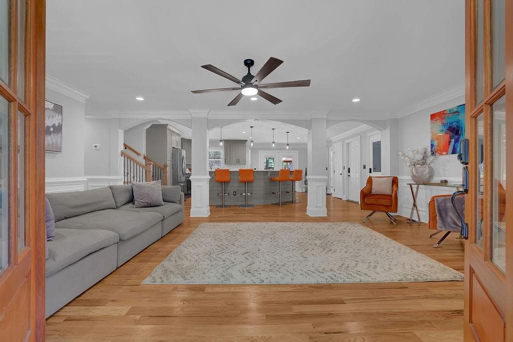 5 bedroom, 4 bathroom, 1,923 sq ft single family residence under contract at 3525 Ebenezer Road, Conyers, GA 30094 — photo 4