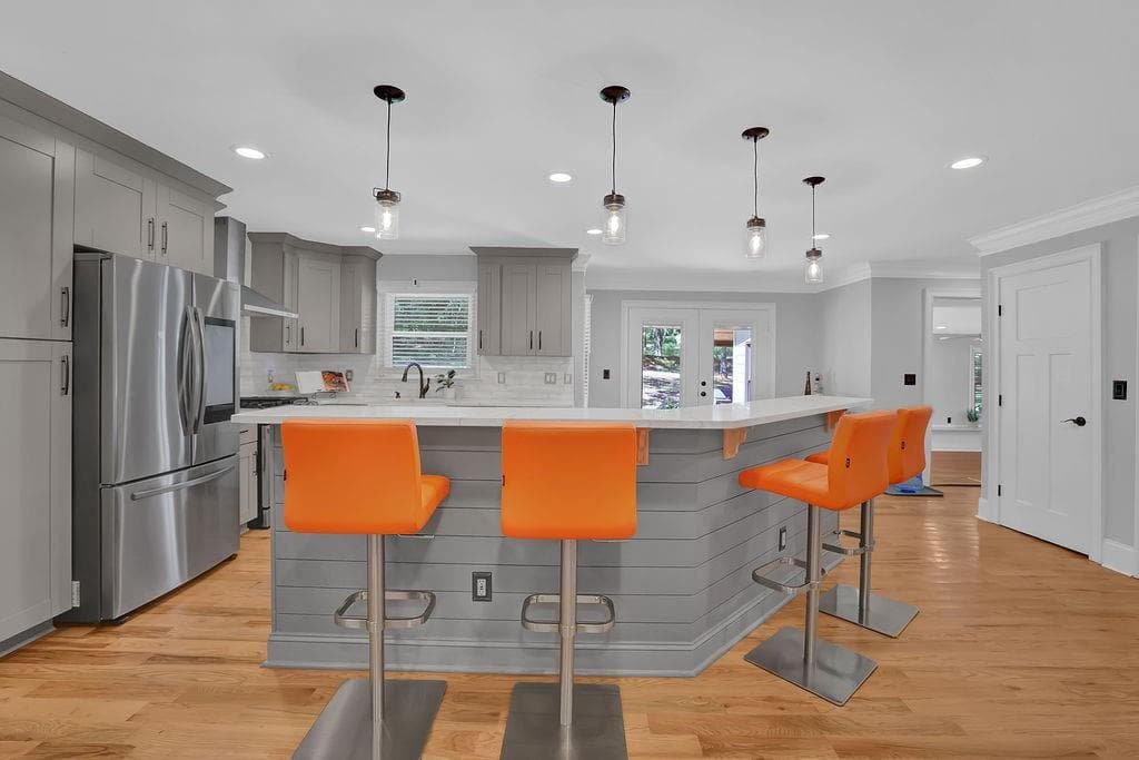 5 bedroom, 4 bathroom, 1,923 sq ft single family residence under contract at 3525 Ebenezer Road, Conyers, GA 30094 — photo 7