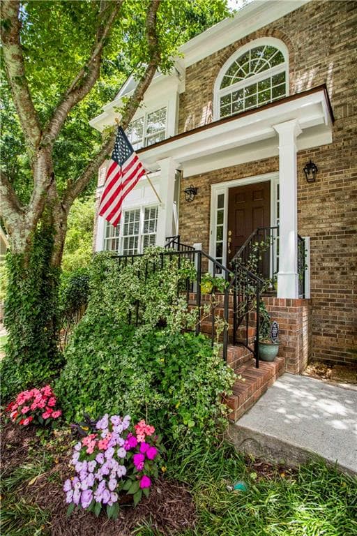4 bedroom, 3 bathroom, 2,496 sq ft single family residence for sale at 3788 Westwick Court, Kennesaw, GA 30152 — photo 2
