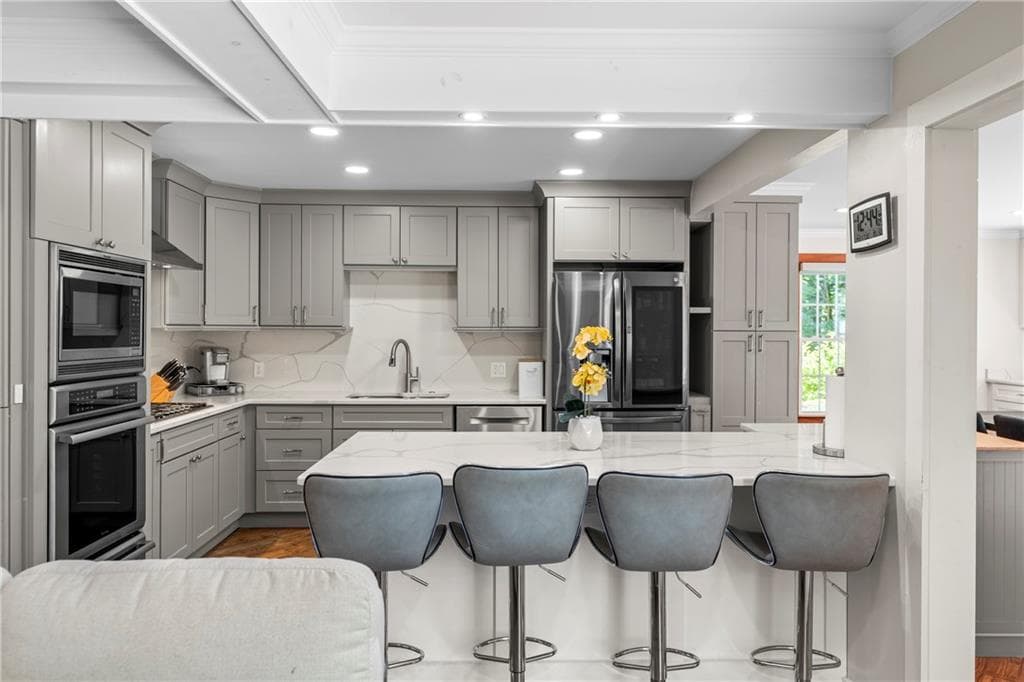 5 bedroom, 6 bathroom, 5,856 sq ft single family residence for sale at 4610 Orkney Lane, Atlanta, GA 30331 — photo 9