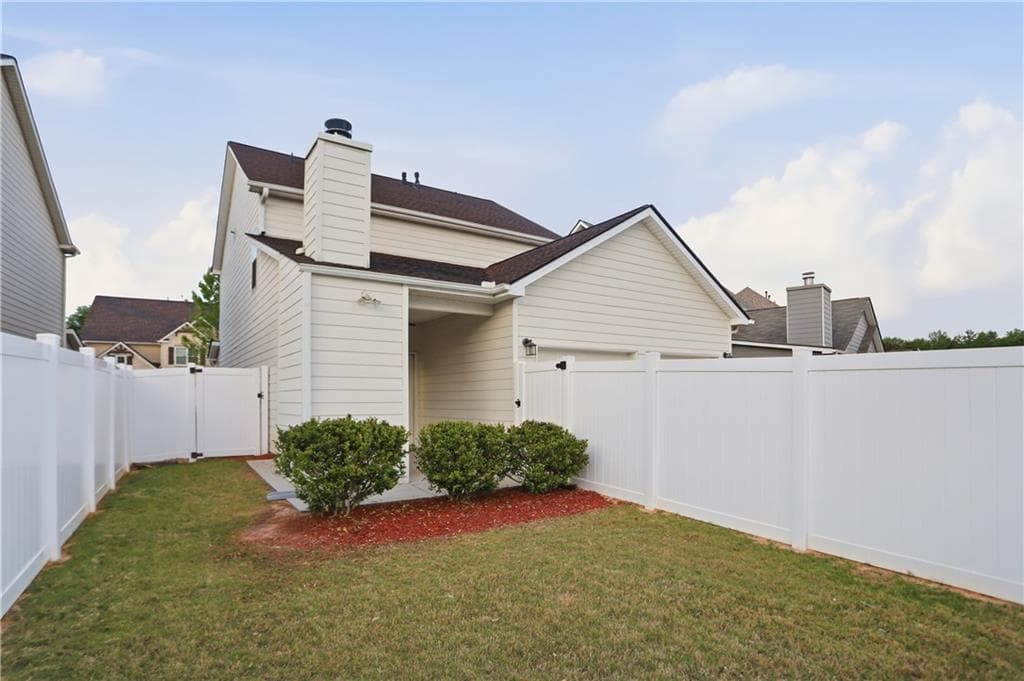 4 bedroom, 3 bathroom, 2,104 sq ft single family residence for sale at 4681 Sweetwater Avenue, Powder Springs, GA 30127 — photo 5