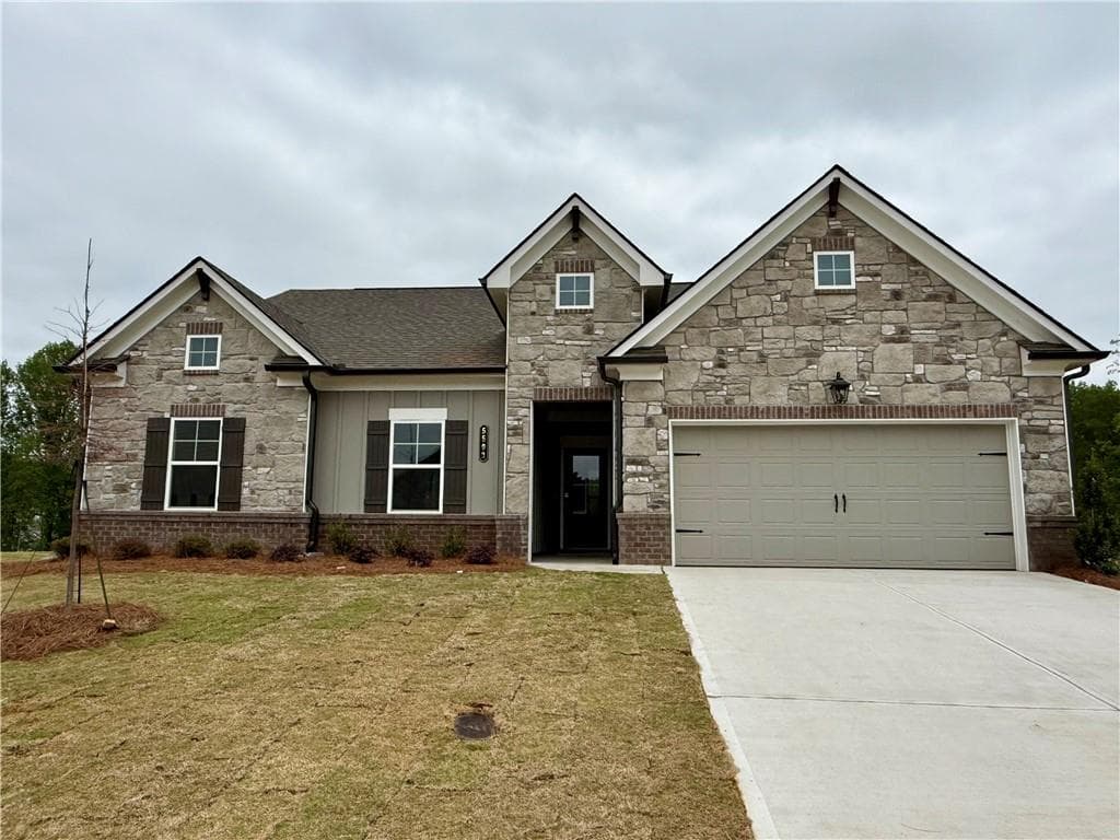 3 bedroom, 3 bathroom, 1,868 sq ft single family residence under contract at 5503 Tullis Drive, Gainesville, GA 30507 — photo 2