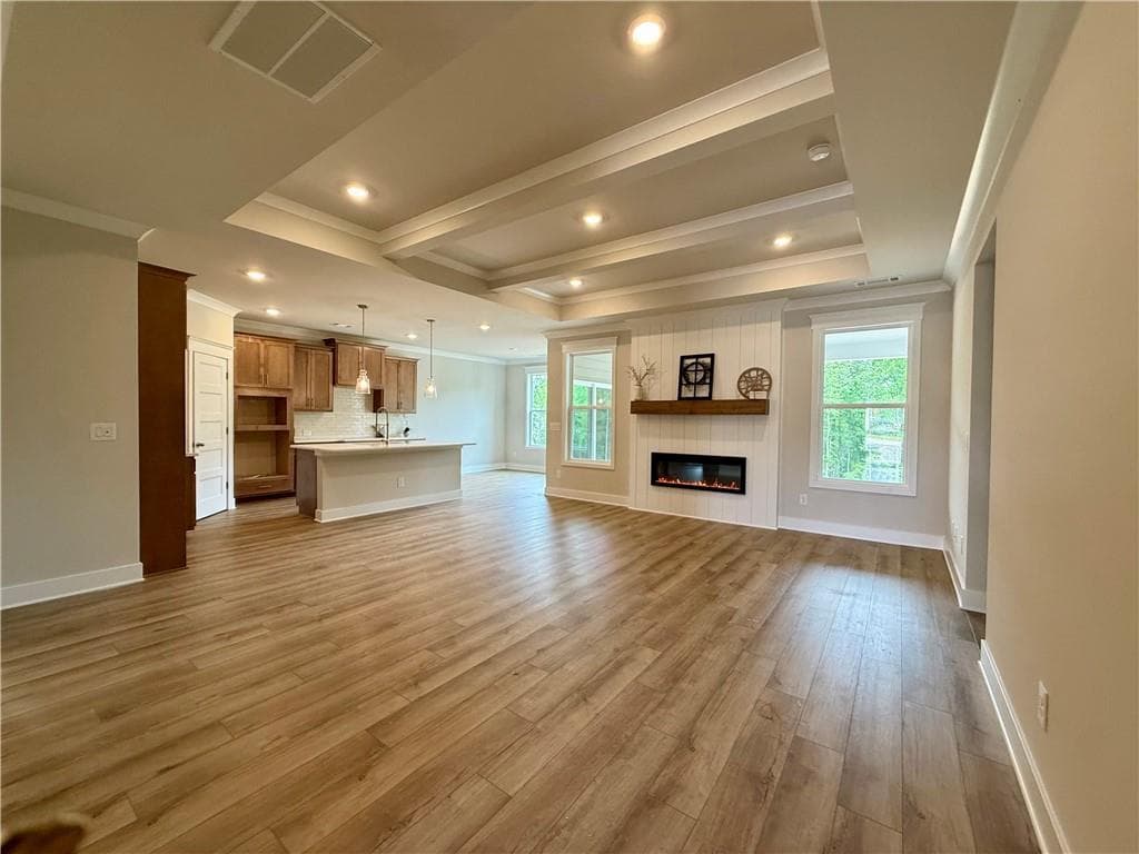 3 bedroom, 3 bathroom, 1,868 sq ft single family residence under contract at 5503 Tullis Drive, Gainesville, GA 30507 — photo 7
