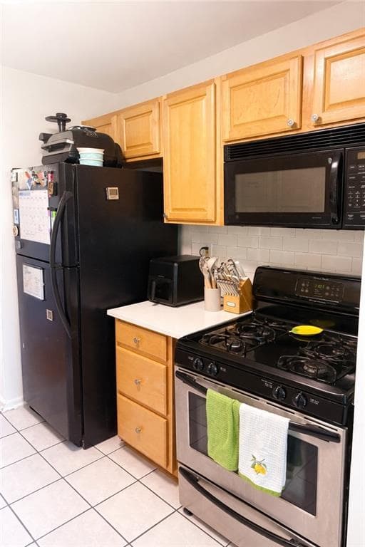 2 bedroom, 1 bathroom, 875 sq ft condominium for sale at 520 Park Avenue 6, Atlanta, GA 30312 — photo 5