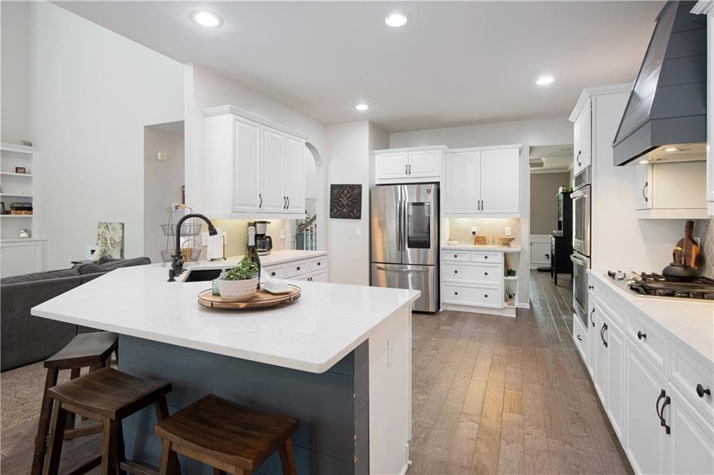 4 bedroom, 4 bathroom, 3,774 sq ft single family residence for sale at 4785 Silver Stream Drive, Cumming, GA 30040 — photo 10