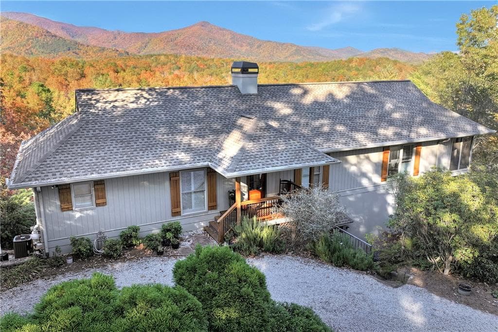 3 bedroom, 3 bathroom, 2,844 sq ft single family residence under contract at 962 Woodbrier, Sautee Nacoochee, GA 30571 — photo 3