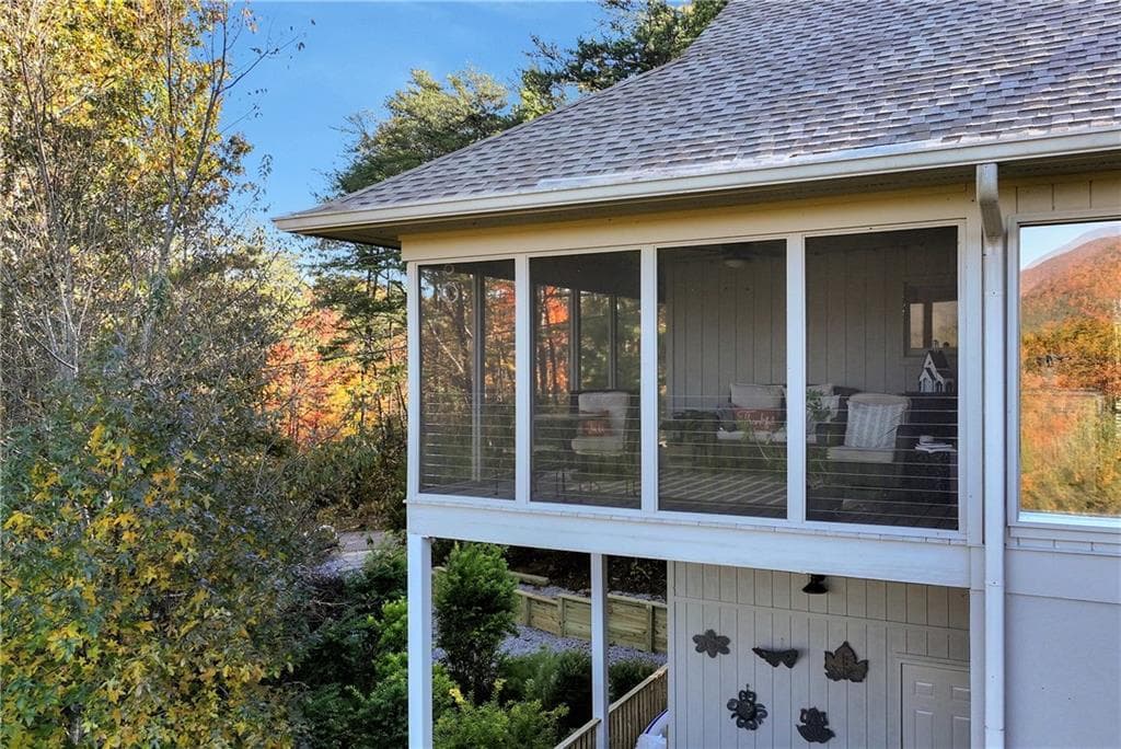 3 bedroom, 3 bathroom, 2,844 sq ft single family residence under contract at 962 Woodbrier, Sautee Nacoochee, GA 30571 — photo 9