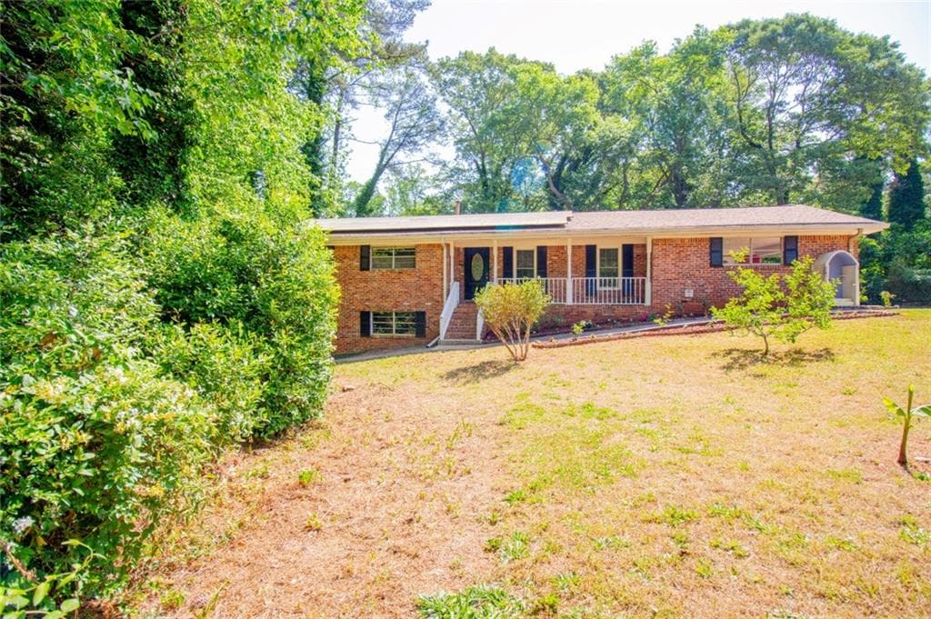 976 Dogwood Way, Norcross, GA 30093 — most recent listing photo