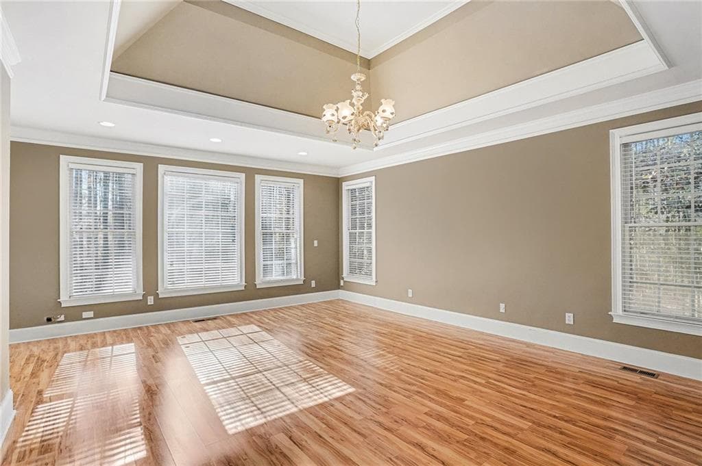 5 bedroom, 4 bathroom, 3,894 sq ft single family residence for sale at 390 Glengarry Chase, Covington, GA 30014 — photo 10