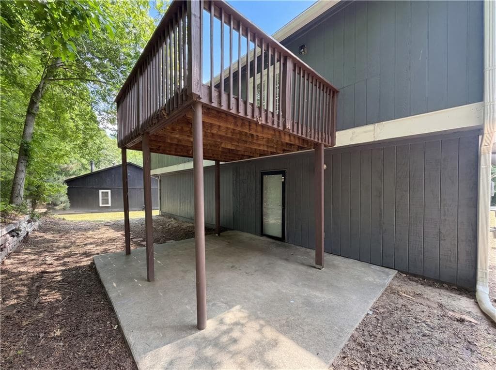 3 bedroom, 2 bathroom, 2,772 sq ft single family residence for sale at 7020 Greenbower Lane, Atlanta, GA 30349 — photo 5