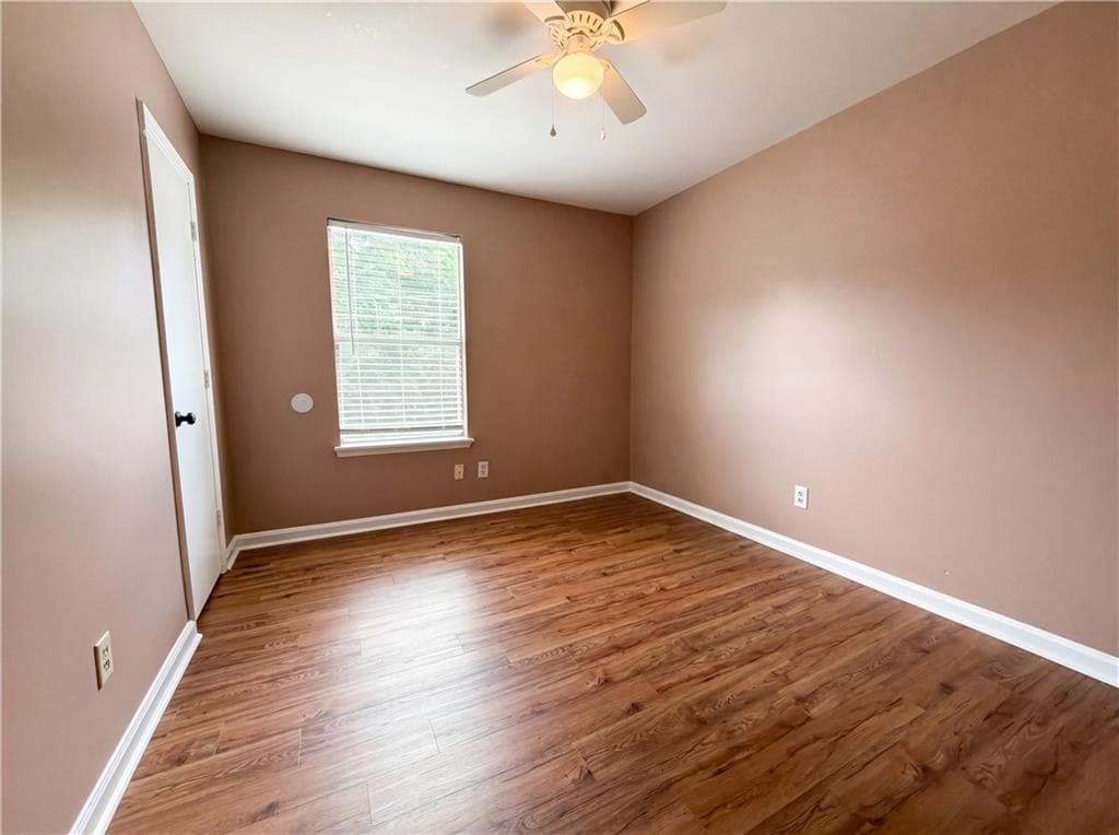 3 bedroom, 2 bathroom, 2,772 sq ft single family residence for sale at 7020 Greenbower Lane, Atlanta, GA 30349 — photo 9