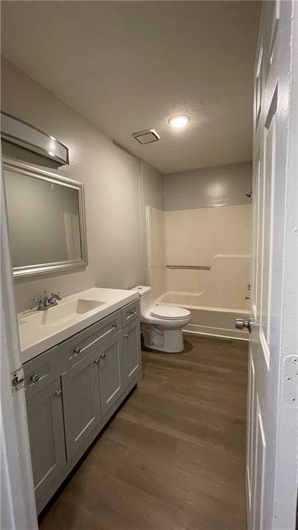 2 bedroom, 1 bathroom duplex for rent at 109 Doves Lane A, Griffin, GA 30223 for $1,400 a month
