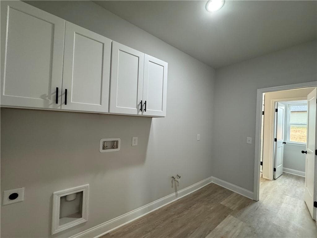 3 bedroom, 2 bathroom, 1,700 sq ft single family residence for sale at 2057 N. Hicks Rd., Toccoa, GA 30577 — photo 8