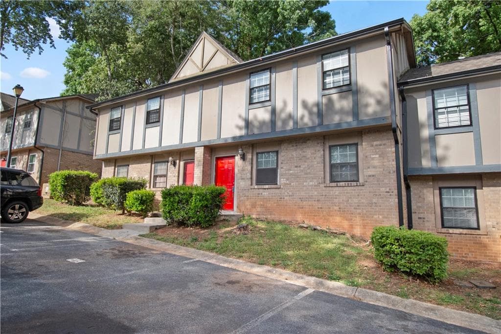 3 bedroom, 3 bathroom, 1,380 sq ft condominium for sale at 1150 Rankin Street 2K, Stone Mountain, GA 30083 — photo 2