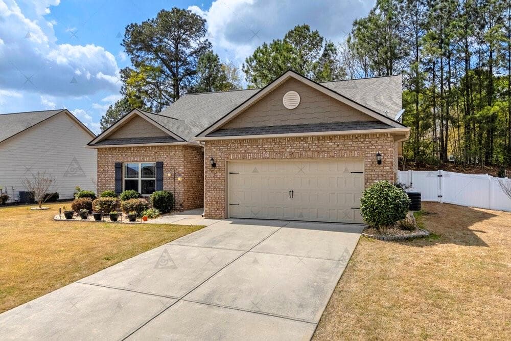 3 bedroom, 2 bathroom, 1,538 sq ft single family residence for sale at 825 Hidden Hollow Circle, Commerce, GA 30529 — photo 5