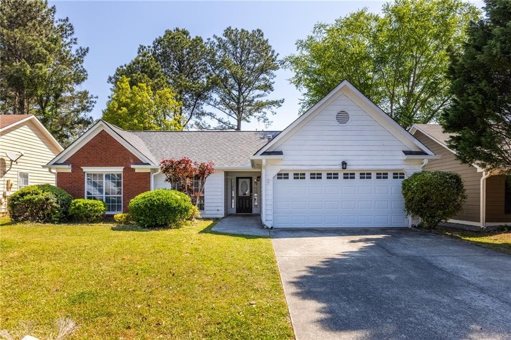 3 bedroom, 2 bathroom, 1,402 sq ft single family residence for rent at 2110 Racquet Club Circle, Lawrenceville, GA 30043 for $2,150 a month — photo 1 of 44