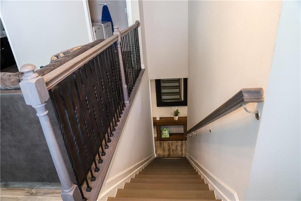 3 bedroom, 3 bathroom, 2,032 sq ft townhouse for rent at 402 Mulberry Row, Atlanta, GA 30354 for $2,450 a month — photo 9