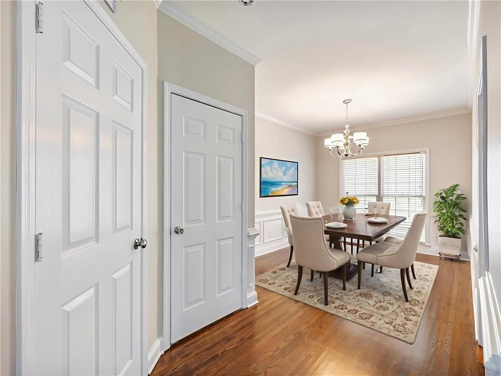3 bedroom, 3 bathroom, 1,707 sq ft single family residence for sale at 2348 Logan Circle, Brookhaven, GA 30319 — photo 6