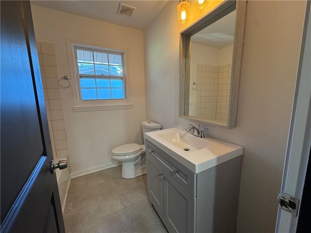 3 bedroom, 2 bathroom, 1,611 sq ft duplex for rent at 995 Fleetwood Circle, Atlanta, GA 30311 for $2,300 a month — photo 8